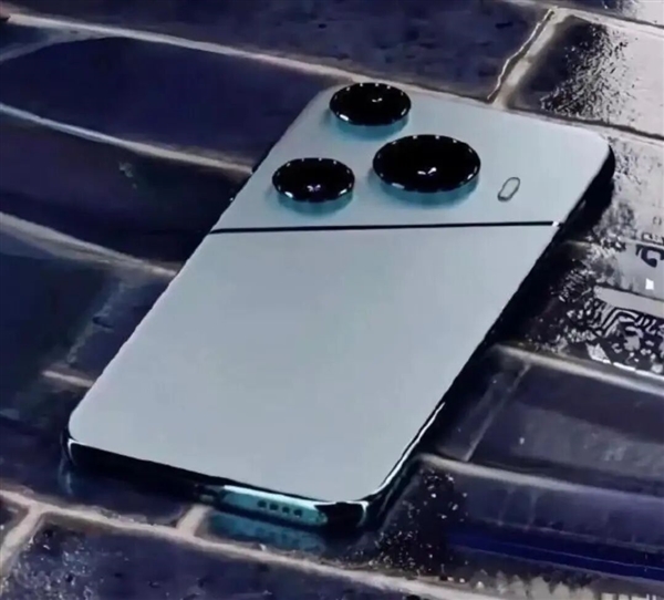 鸿蒙最强影像旗舰！华为Pura 90 Ultra配置出炉：2亿像素长焦+1英寸可变光圈