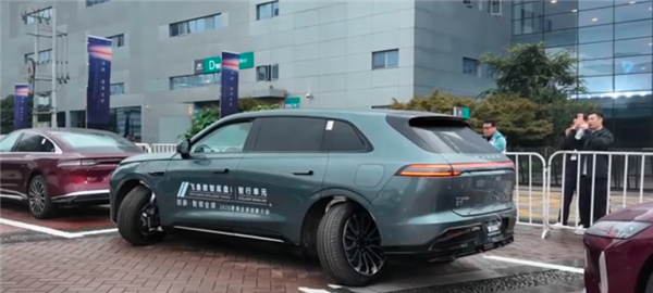 科幻片场来袭，2025年奇瑞创新大会